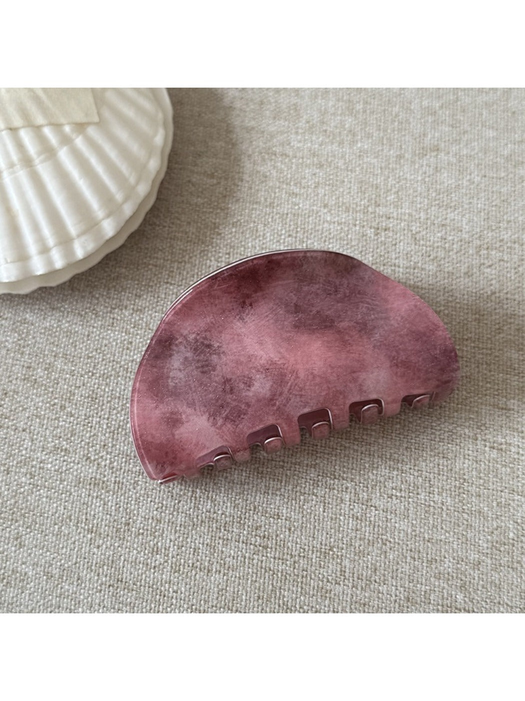 Beau - Pink Ombre Hair Claw Clip