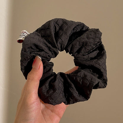 Gifty - Solid Color Ruched Scrunchie