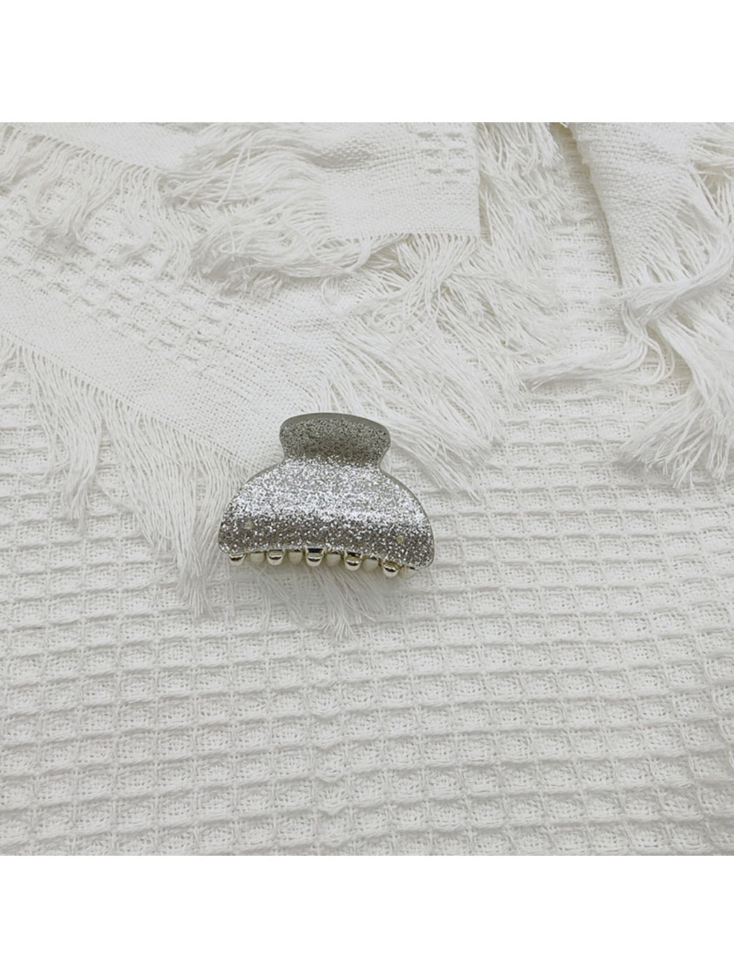 Beau - Semicircle-Shaped Fashionable Medium Hair Clip