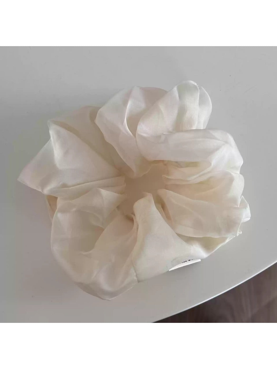 Gifty - Light Gauze Solid Color Scrunchie