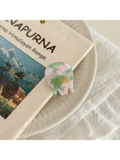 Beau - Mini Round Hair Claw Clip