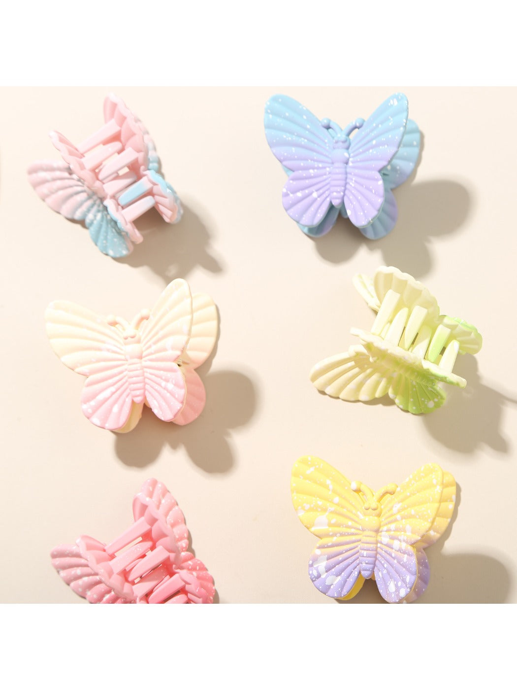 Beau - Gradient Butterfly Hair Claw Clip
