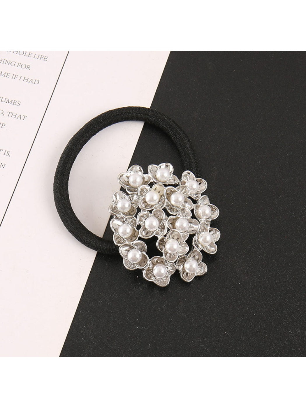 Gifty - Beaded Chic Hair Tie