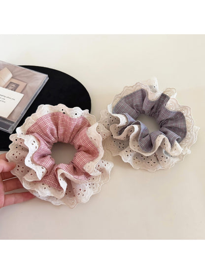 Gifty - Cute Plaid Lace Scrunchie