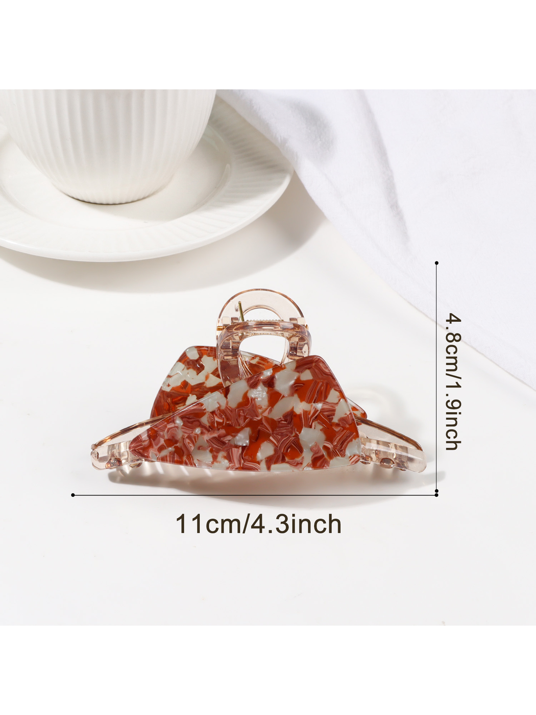 Beau - Asymmetrical Triangle Transparent Hair Clip