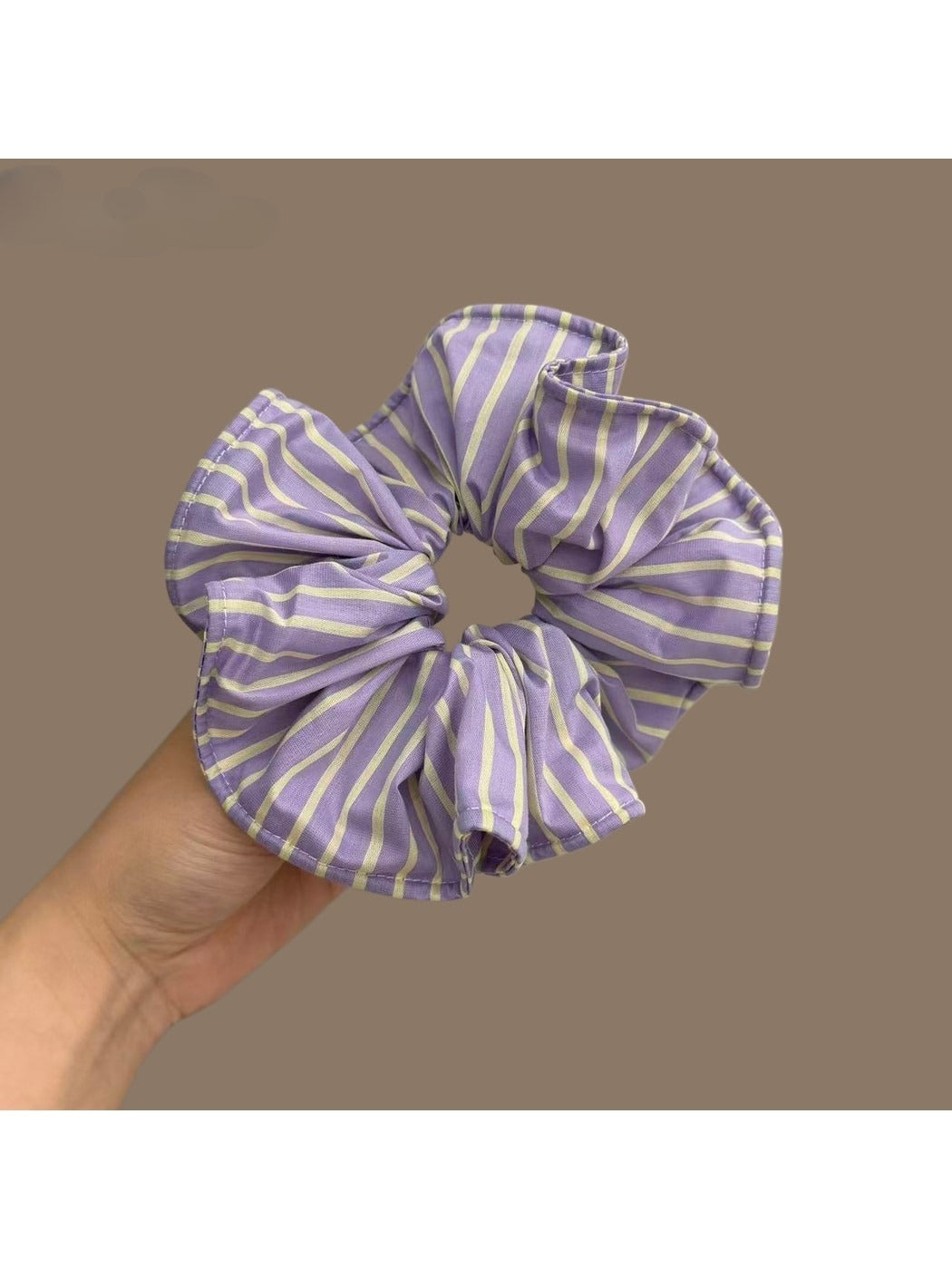 Gifty - Purple Striped Polyester Line Pattern Scrunchie