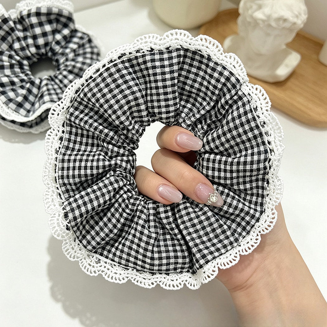 Gifty - Gingham Lace Trim Polyester Scrunchie