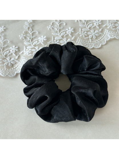 Gifty - Elegant Satin Scrunchie Thick