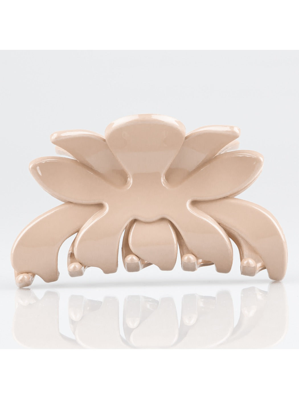 Beau - Minimalist Solid Color Flower Shaped Claw Clip