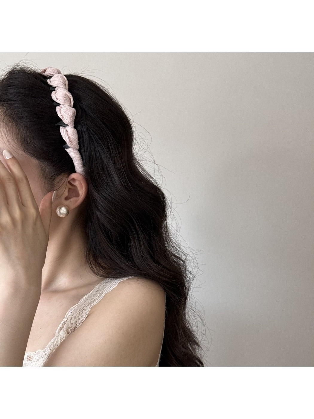 Gifty - Simple Modern Pleated Wavy Headband