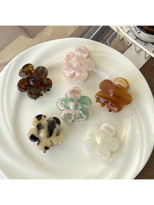 Beau - Floral Hair Claw Clip