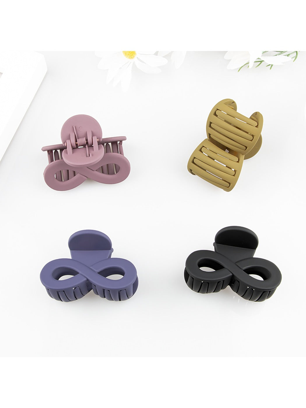 Beau - Minimalist Matte Hair Clip