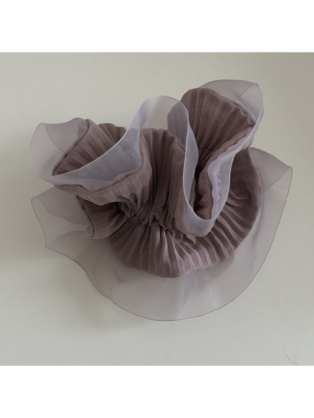 Gifty - Ruffled Mesh Sweet Style Oversized Scrunchie