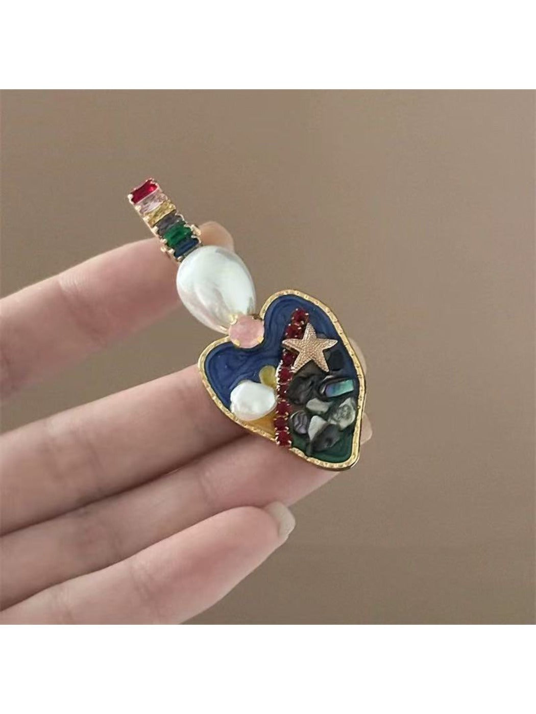 Beau - Oil-Painted Heart-Shaped Hair Clip