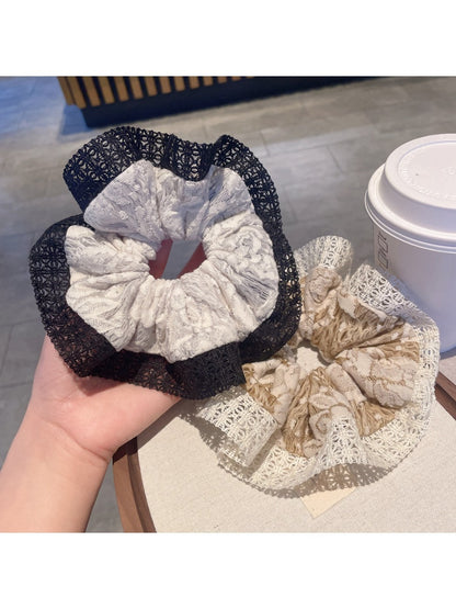 Gifty - Delicate Lace Hair Scrunchie