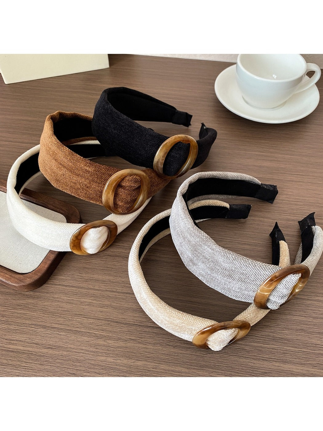 Gifty - Ring-Shaped Wide-Banded Headband