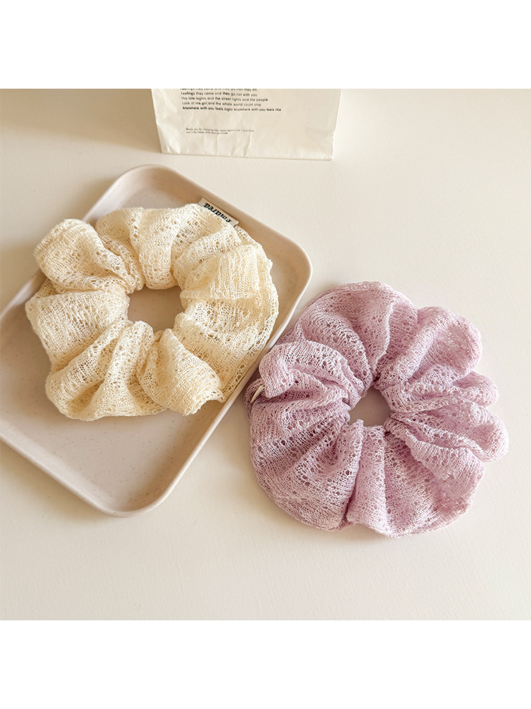 Gifty - Minimal Openwork Solid Color Scrunchie
