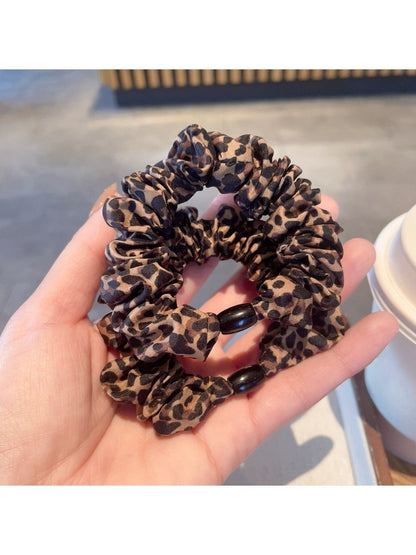Gifty - Chic Leopard Print Hair Scrunchie