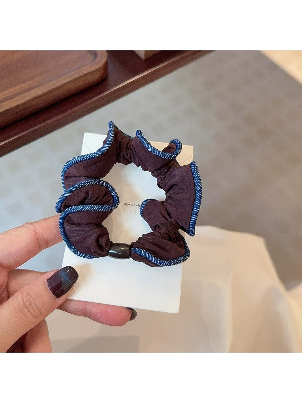 Gifty - Polyester Ruffle Edge Scrunchie