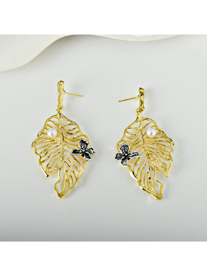 Earedge - Elegant Openwork Leaf Shaped Drop Earrings