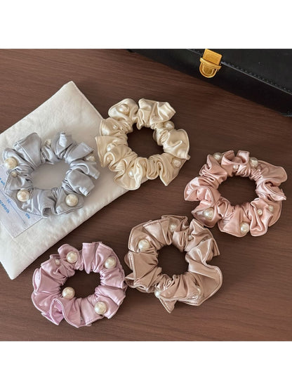 Gifty - Beaded Ruffle Elastic Ponytail Scrunchie