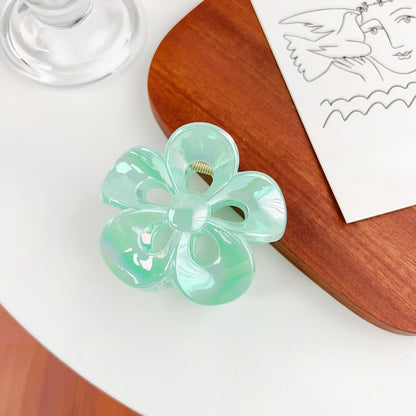Beau - Glossy Hollow Flower Design Claw Clip