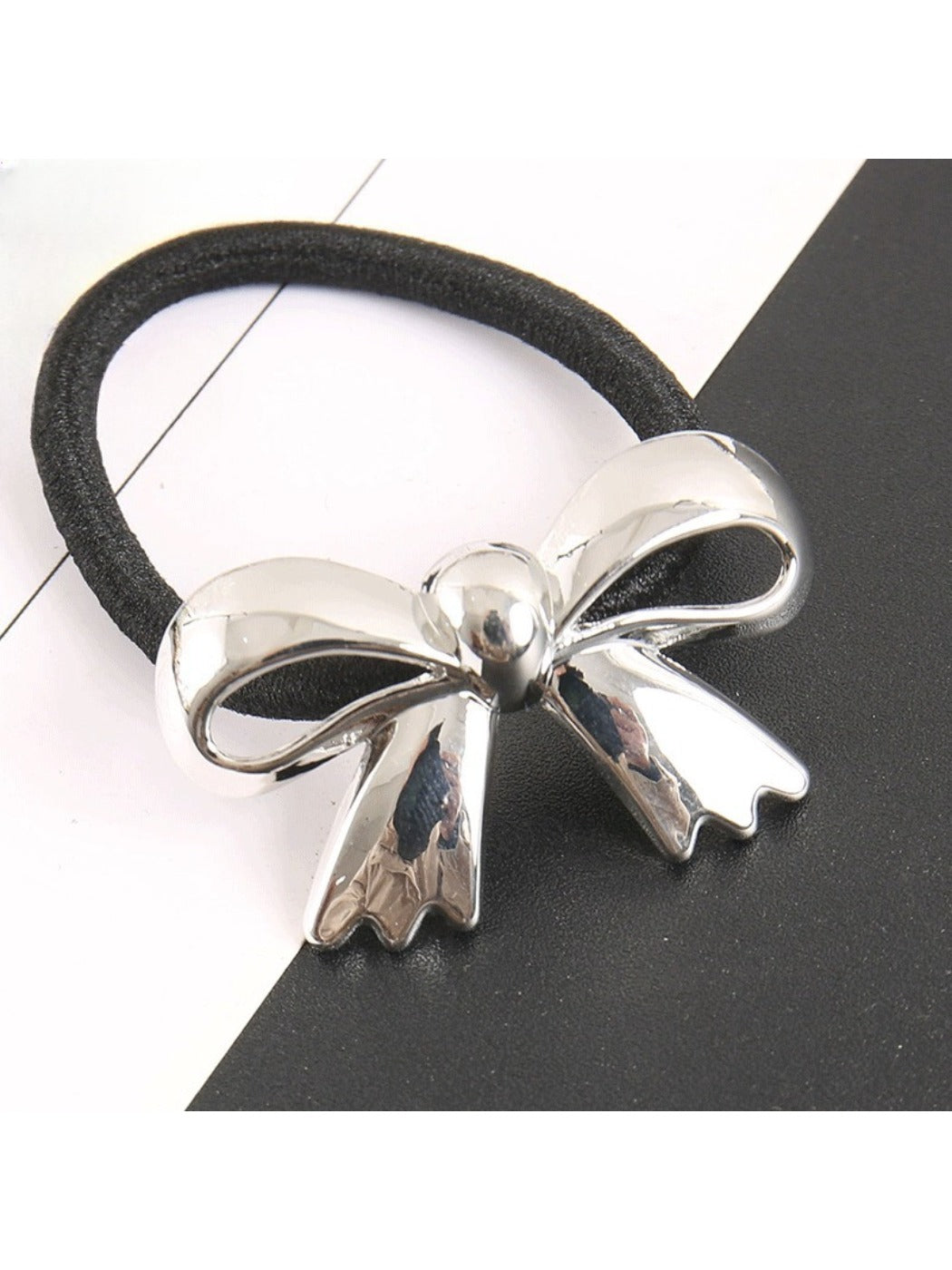 Gifty - Chic Bow Hair Tie