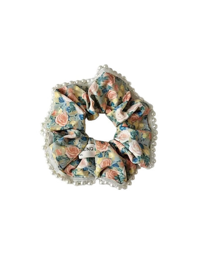 Gifty - Polyester Floral Ruffled Fabric Hair Scrunchie