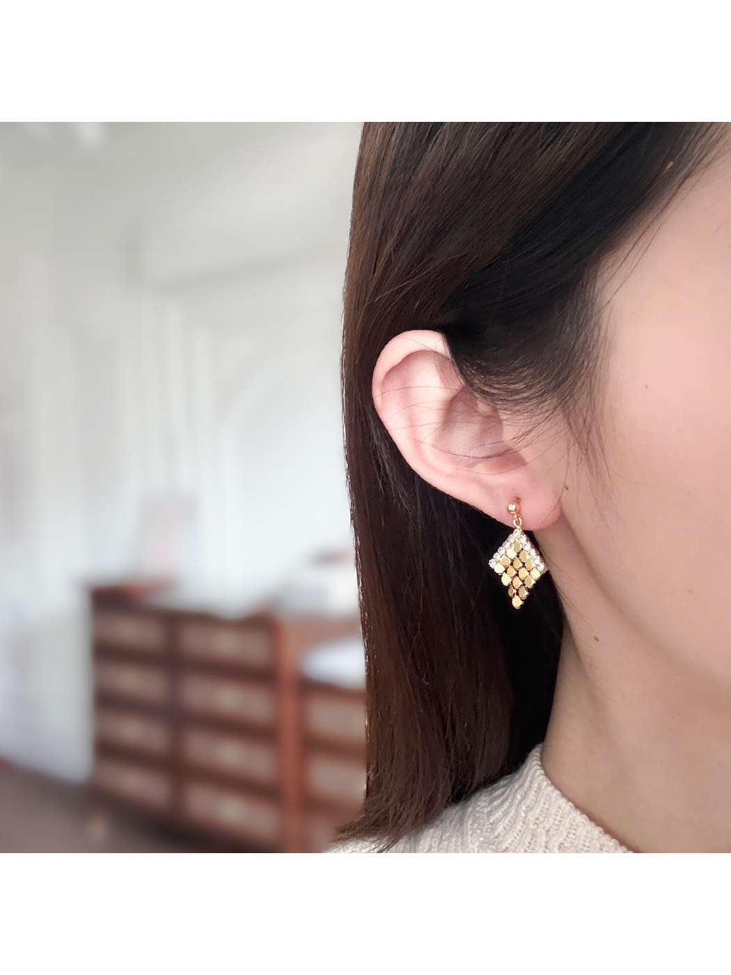 Earedge - Textured Geometric Drop Style Stud Earrings