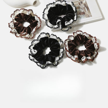 Gifty - Retro Velvet Lace Trim Scrunchie