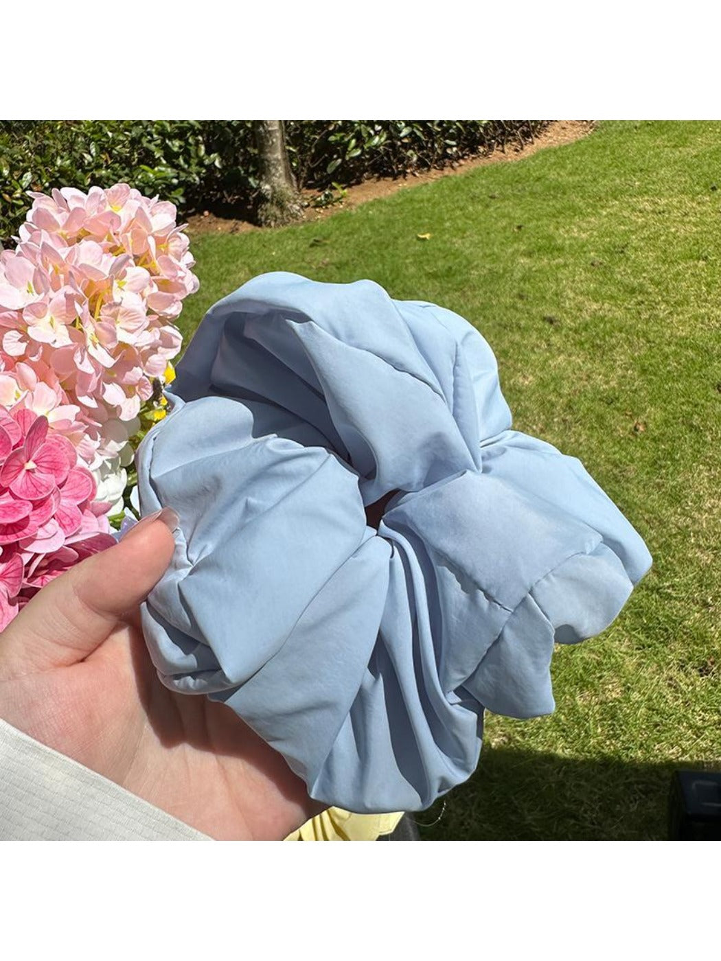 Gifty - Puff Cream Colored Cloud Hair Loop