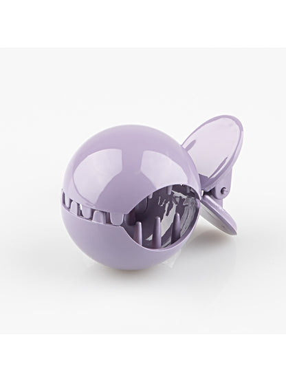 Beau - Cute Solid Color Fish Shaped Claw Clip