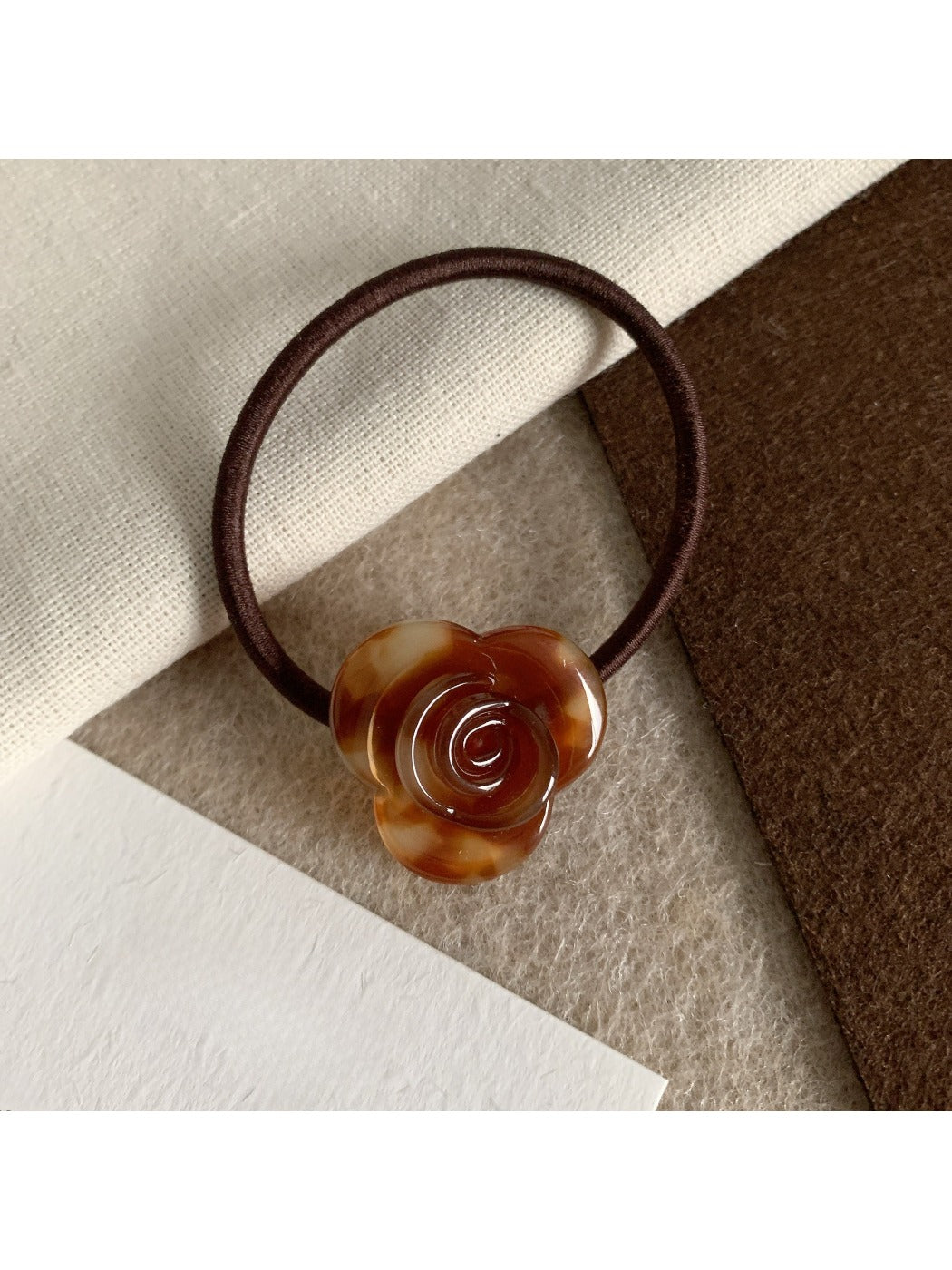 Gifty - Rose Pattern Acetate Hair Tie