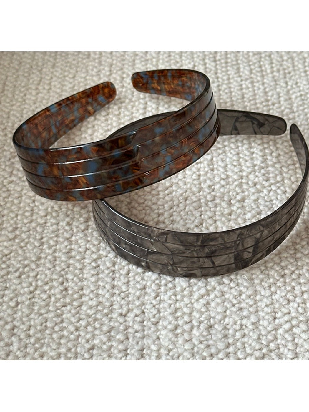 Close-up of Gifty vintage wide headband showing fabric texture and stitching