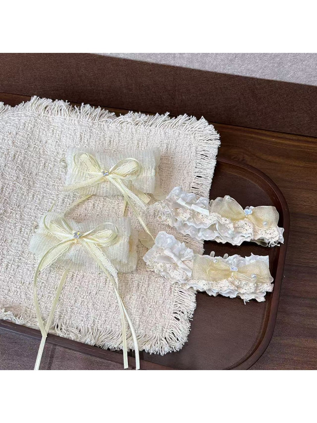 Beau - Cute Yellow Bow Lace Trim Banana Clip