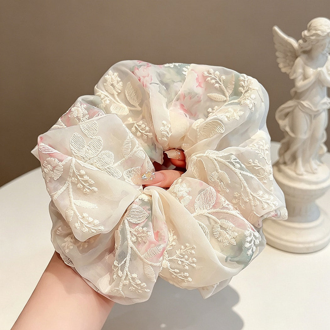 Gifty - Polyester Floral Embroidered Mesh Scrunchie
