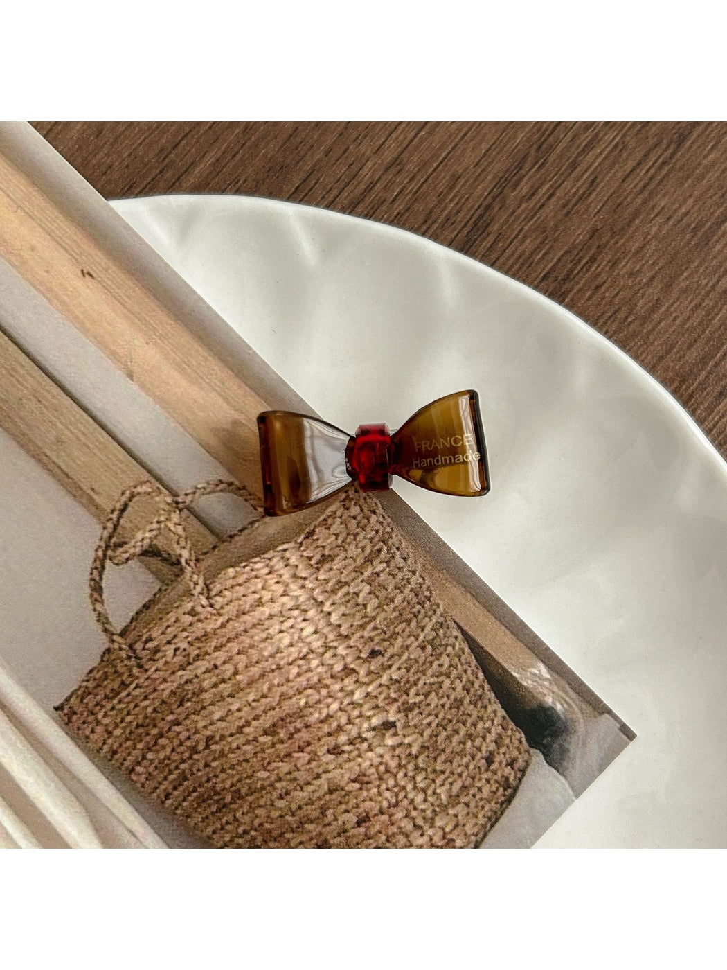 Beau - Retro Bow Accent Acrylic Side Barrette