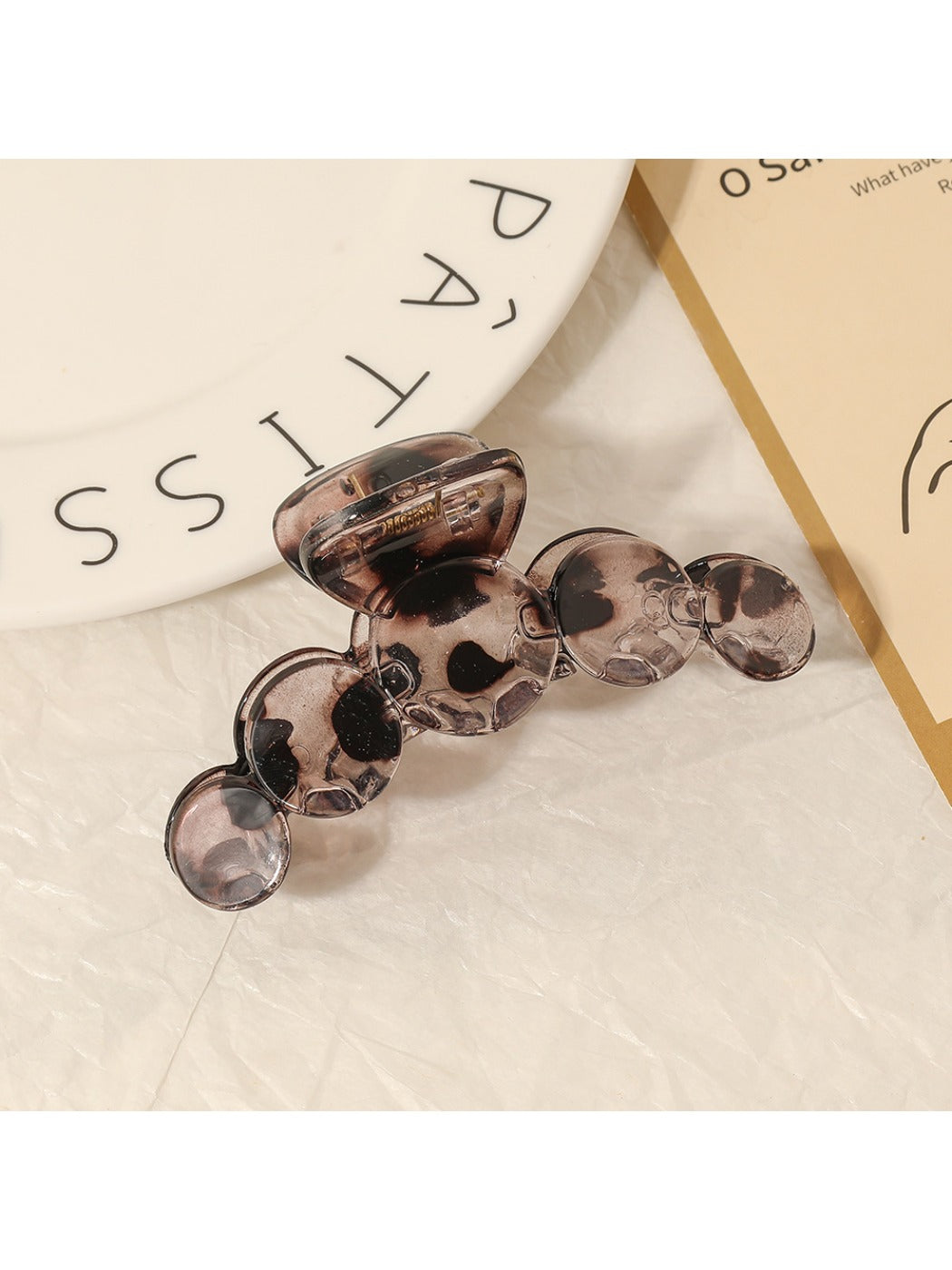 Beau - Elegant Five Circle Claw Clip