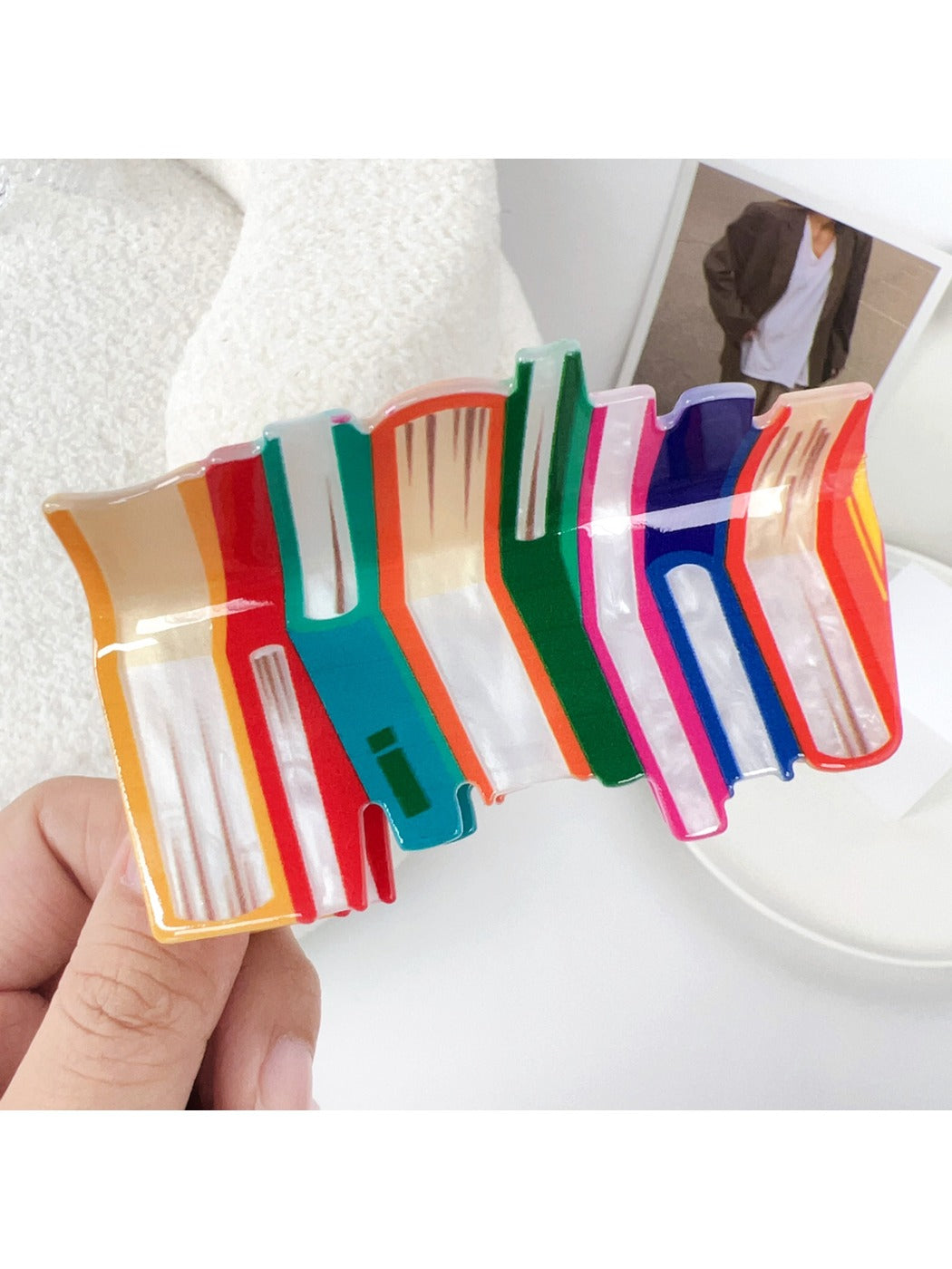 Beau - Color Block Book Hair Clip