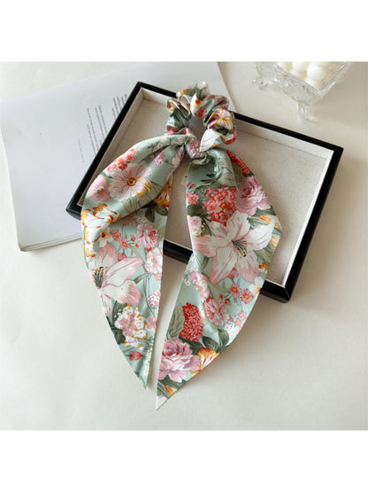 Gifty - Satin Printed Triangle Scrunchie