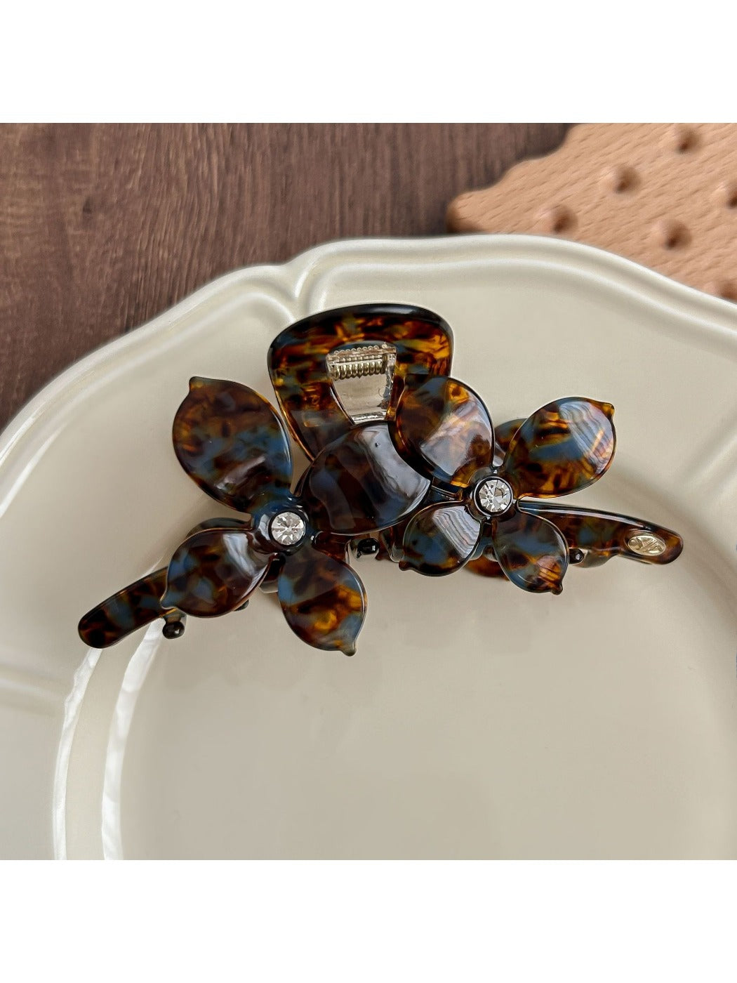 Beau - Elegant Double Bloom Claw Clip