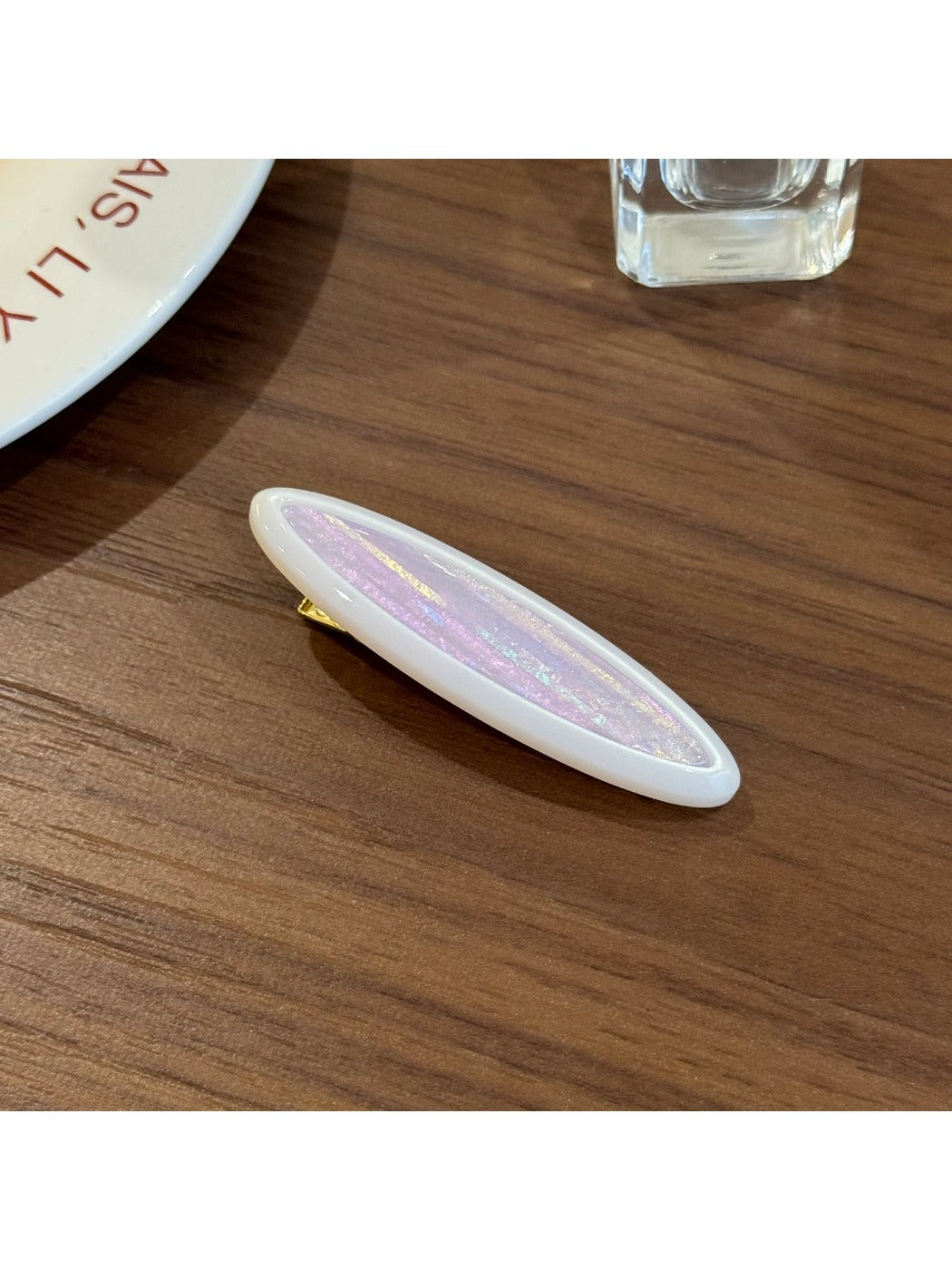 Beau - Iridescent Oval Acetate Hair Clip