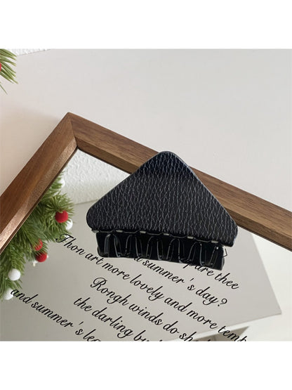 Beau - Black Geometric Claw Clip