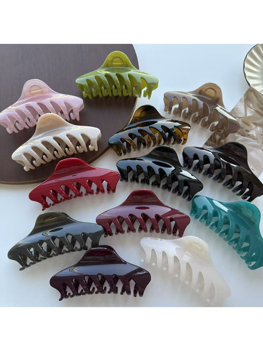 Beau - Minimalist Keel Shaped Hair Claw Clip