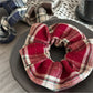 Gifty - Beautiful Checked Scrunchie
