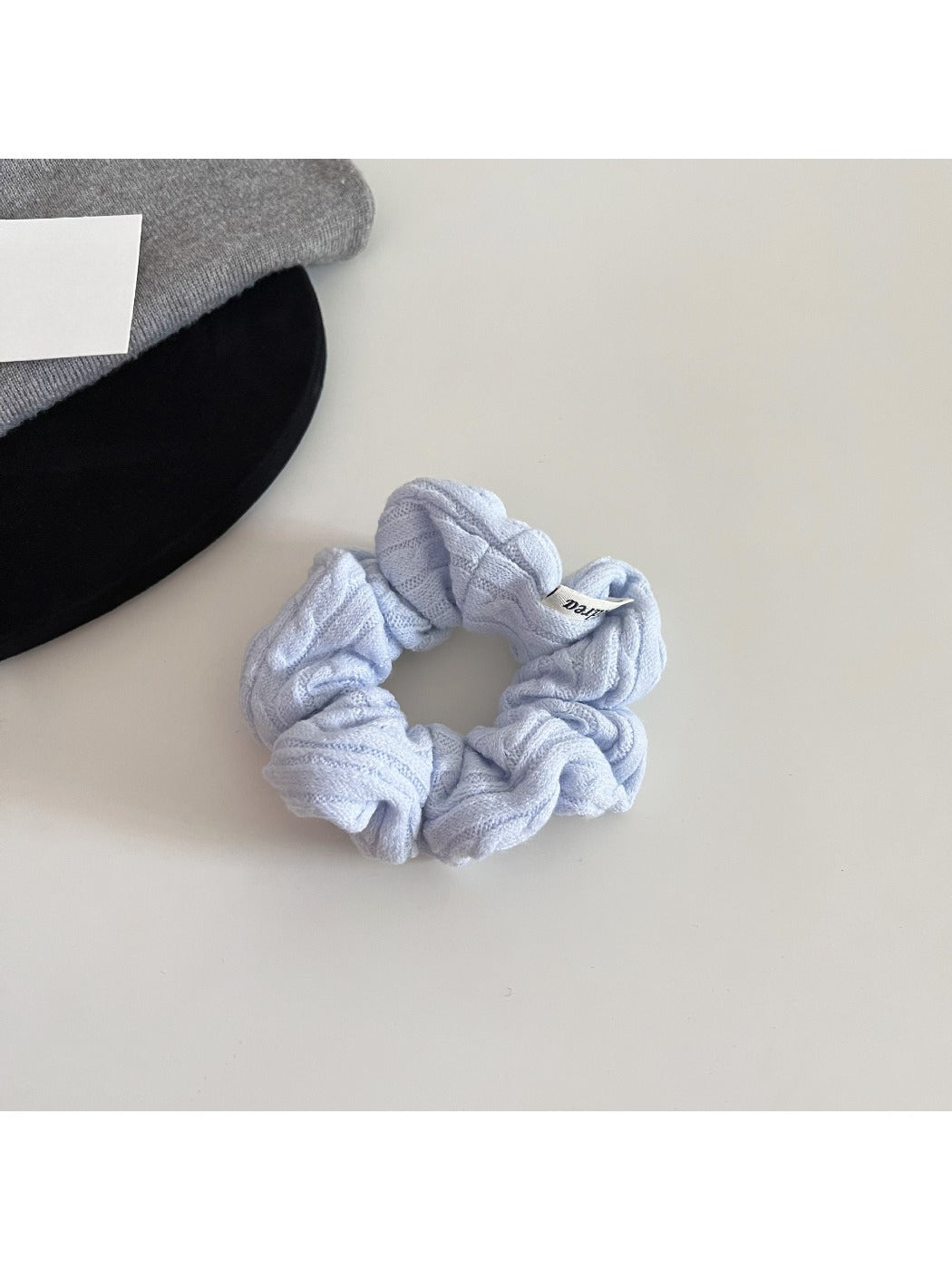 Gifty - Autumn-Winter Versatile Yarn Knitted Scrunchie