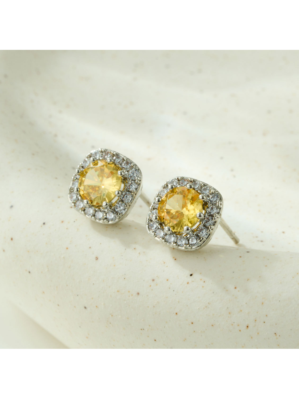 Earedge - Minimal Geometric Square Alloy Stud Earrings