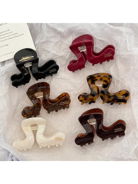 Beau - Simple Wavy Geometric Acetate Claw Clip
