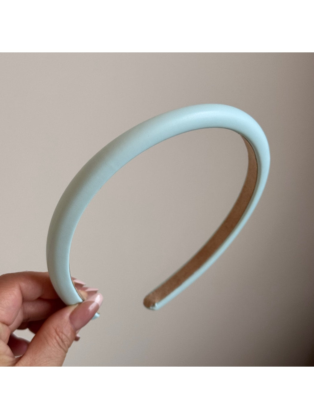 Gifty - Simple Irregular Edge PU Leather Headband