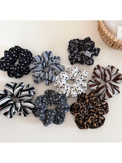 Gifty - Retro Print Polyester Fashion Scrunchie